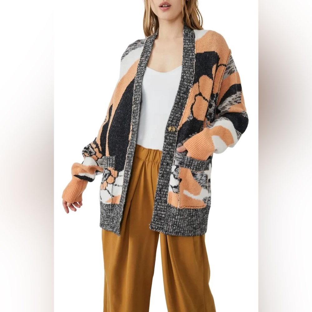 NWT Free People August Cardigan - Peach Petals Combo